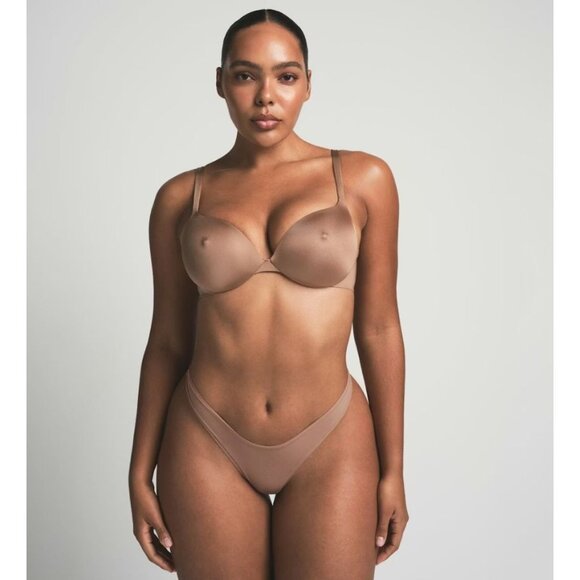 SKIMS Ultimate Nipple Push-Up Bra Sienna Size 32DD NWT